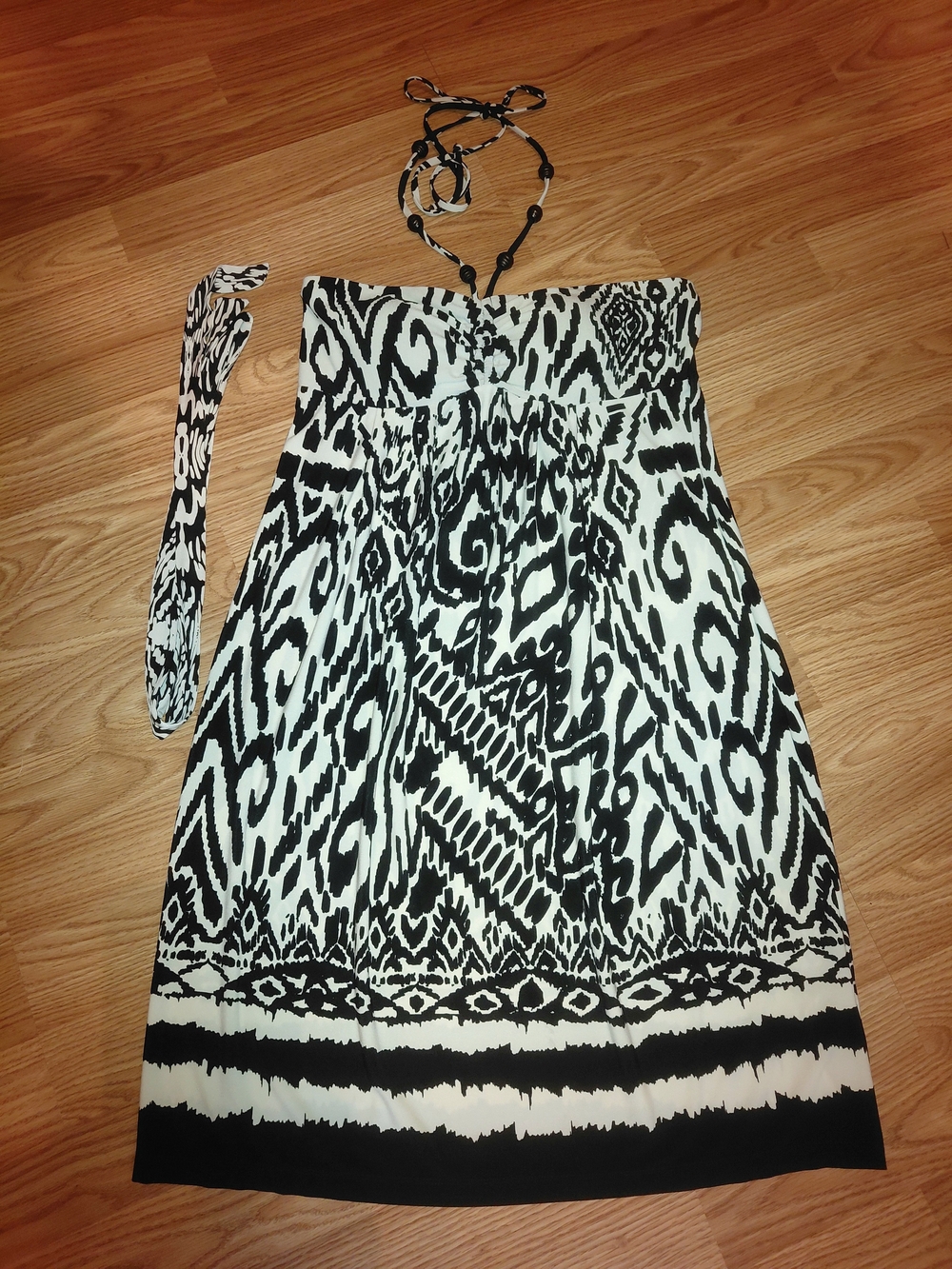 NWT Sz 4 Saint Tropez West Tribal Black White Beaded Halter Y2K Style Dress